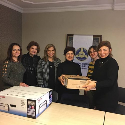 Bilişimle Girişimci Kadın projesi