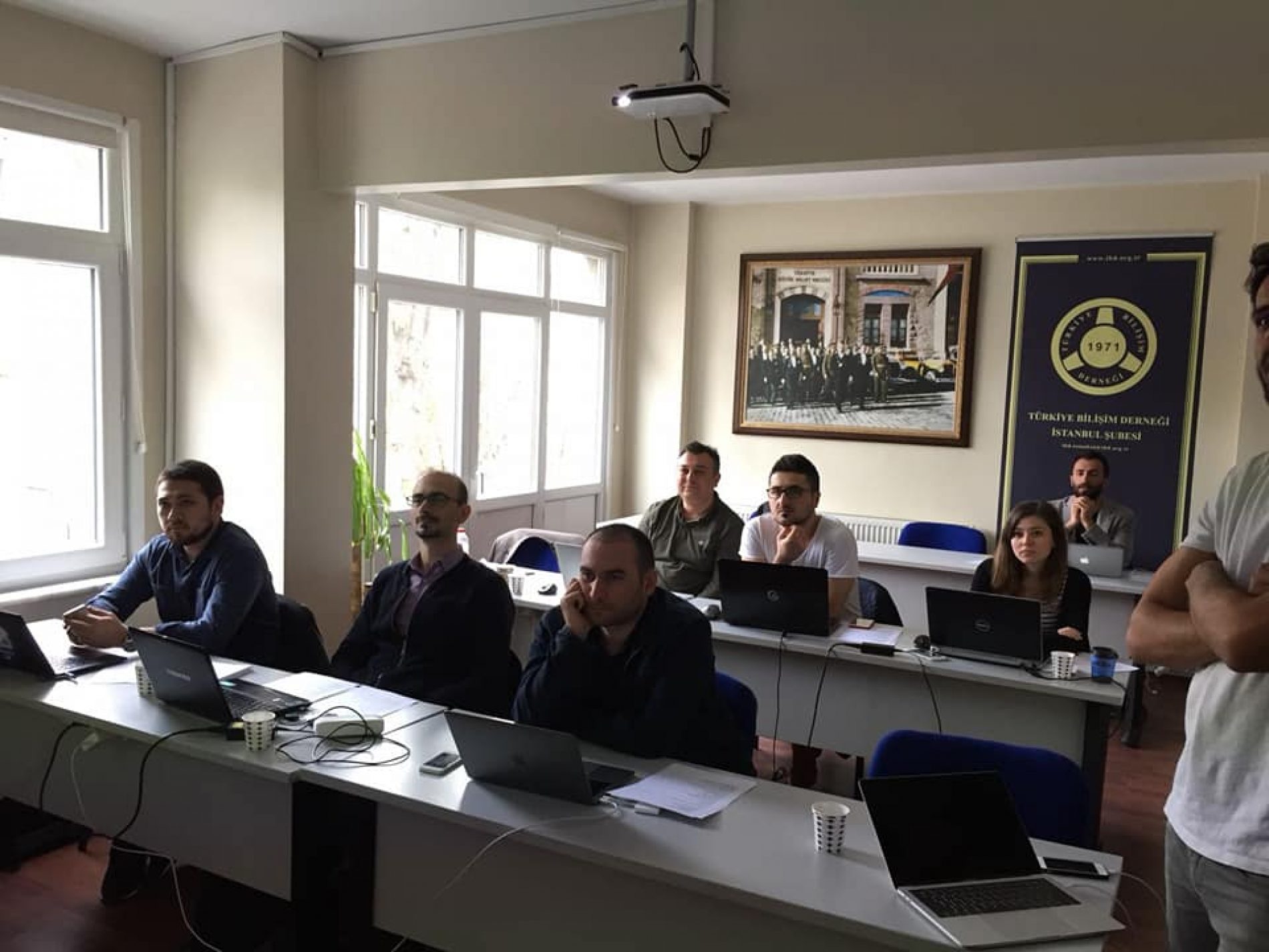 BLOCKCHAIN SEMİNERİ GERÇEKLEŞTİRİLDİ.