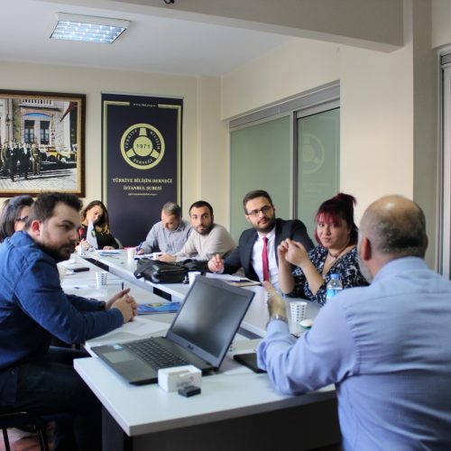 SATIŞ ODAKLI DİJİTAL PAZARLAMA, SOSYAL MEDYA STRATEJİLERİ VE HUKUKU SEMİNERİMİZ GERÇEKLEŞTİRİLDİ.
