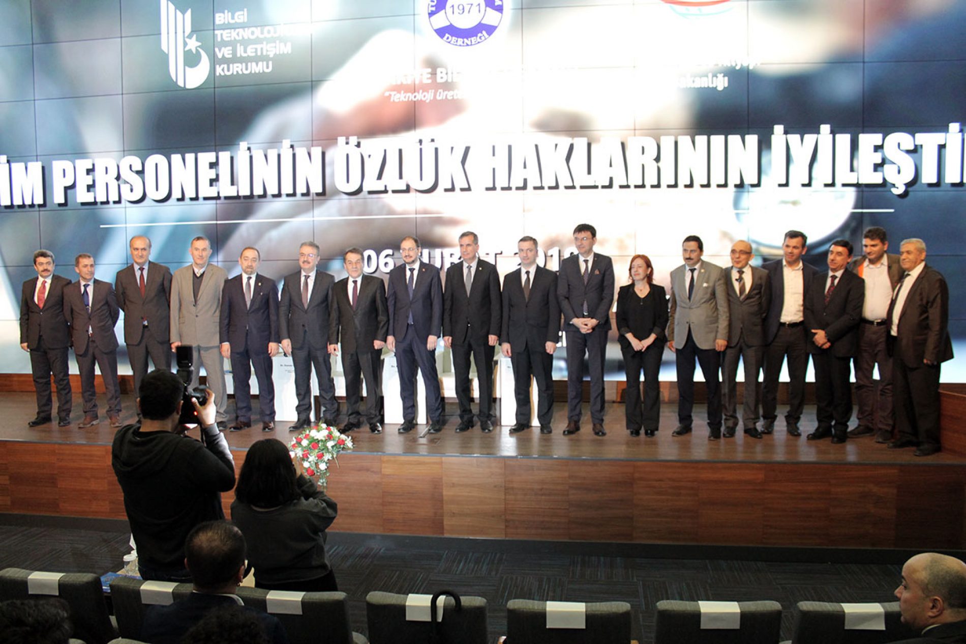 Türkiye Bilişim Derneği Bilişim Çalışanlarının Sesi Oldu