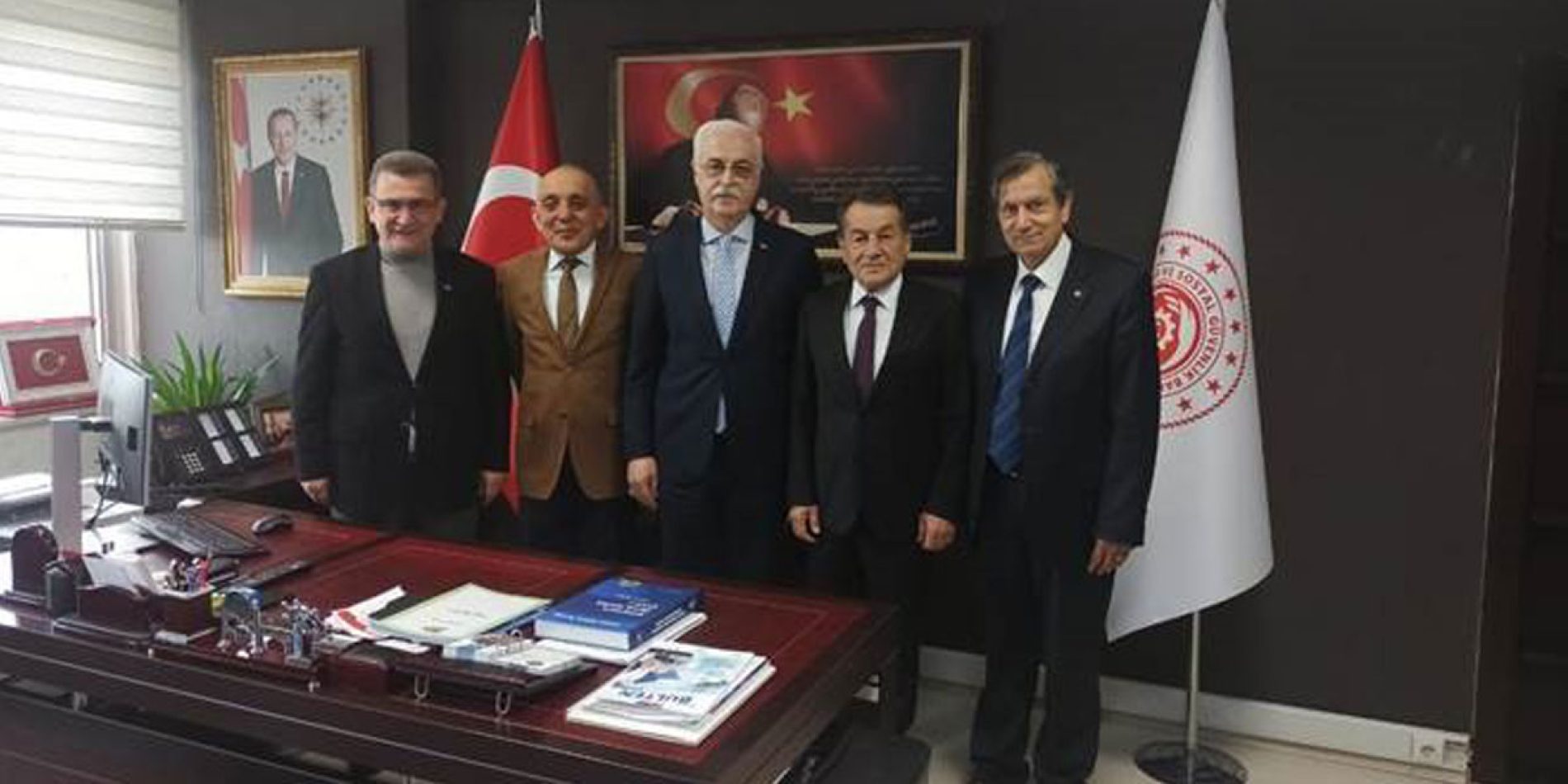 TBD Genel Başkanı Sayın Rahmi AKTEPE ve TBD Heyeti T.C. Çalışma ve Sosyal Güvenlik Bakanlığı Bilgi İşlem Genel Müdürü Sayın Nejat FIRAT’ı Makamında Ziyaret Etti