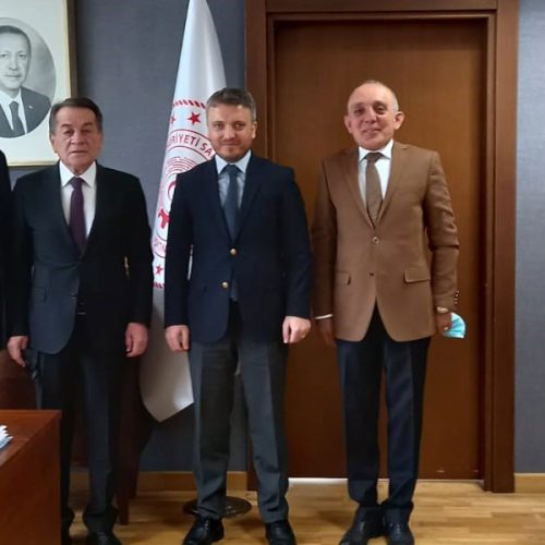 TBD Genel Başkanı Sayın Rahmi AKTEPE ve TBD Heyeti T.C. Sanayi ve Teknoloji Bakanlığı Milli Teknoloji Genel Müdürü Sayın Zekeriya COŞTU’yu Makamında Ziyaret Etti