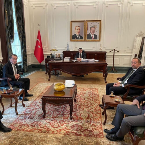 Türkiye Bilişim Derneği Genel Başkanı Sayın Rahmi AKTEPE ve Heyeti Ankara Valisi Sayın Vasip ŞAHİN’i Makamında Ziyaret Etti