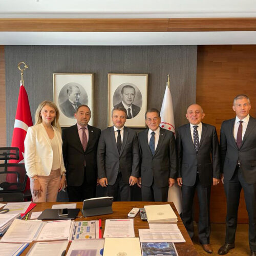 TBD Genel Başkanı Sayın Rahmi AKTEPE ve TBD Heyeti T.C Sanayi ve Teknoloji Bakan Yardımcısı Sayın Zekeriya COŞTU’yu Makamında Ziyaret Etti