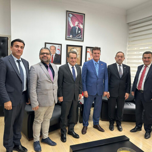 TBD Genel Başkanı Sayın Rahmi AKTEPE ve TBD Heyeti KKTC Bayındırlık ve Ulaştırma Bakanı Prof. Dr. Sayın Erhan ARIKLI’yı Makamında Ziyaret Etti